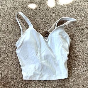 Lulu Align Top